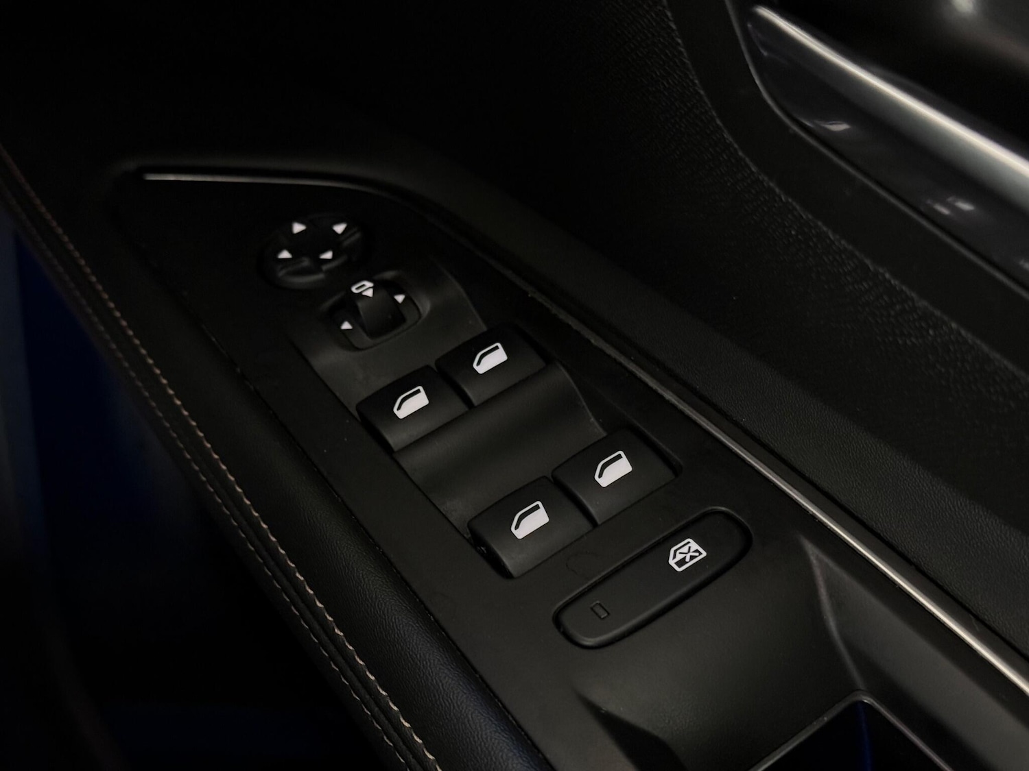 Used Peugeot 5008 2019 for sale - 77259944: Photo 24