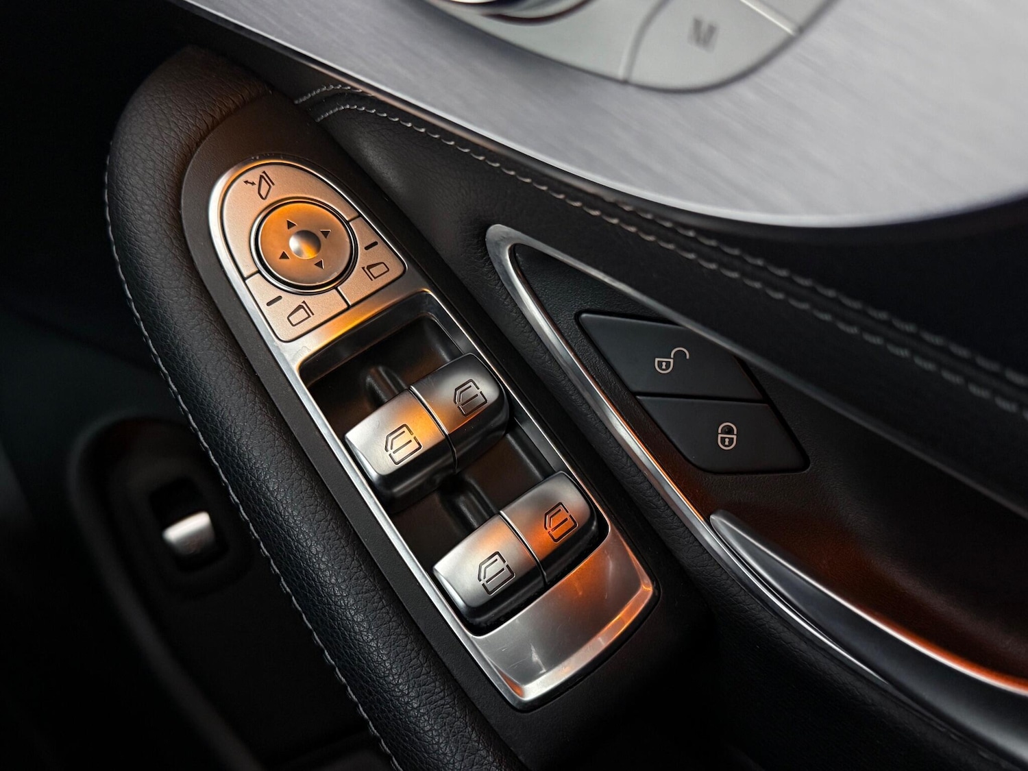 Used Mercedes-Benz C Class 2018 for sale - 77182839: Photo 37