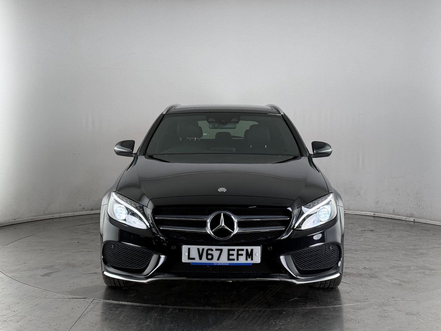 Used Mercedes-Benz C Class 2017 for sale - 77217312: Photo 2