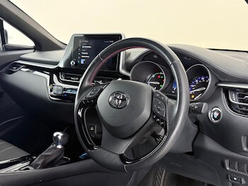 Used Toyota C-HR 2022 for sale - 78923439: Photo