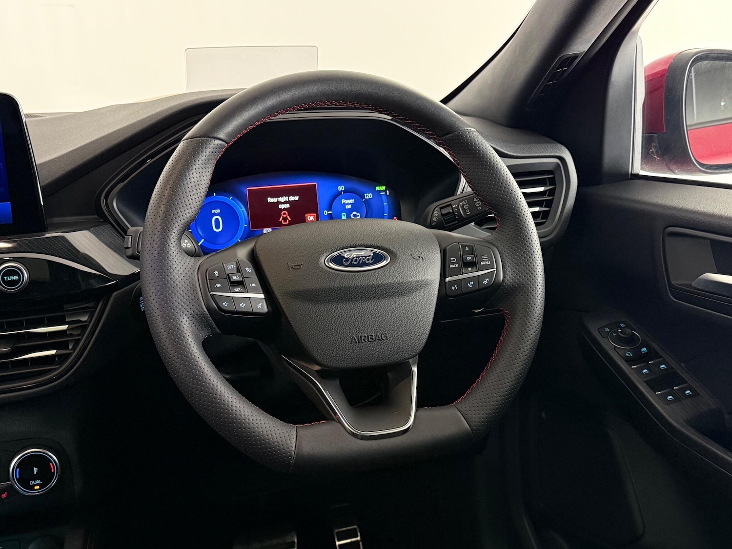 Used Ford Kuga 2023 for sale - 77243031: Photo 18