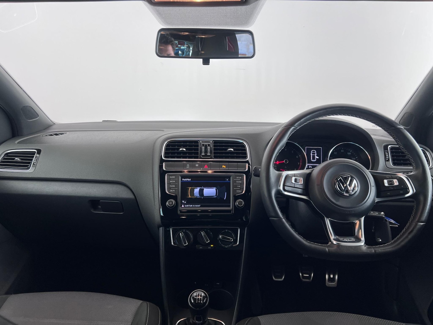 Used Volkswagen Polo 2017 for sale - 77182561: Photo 15