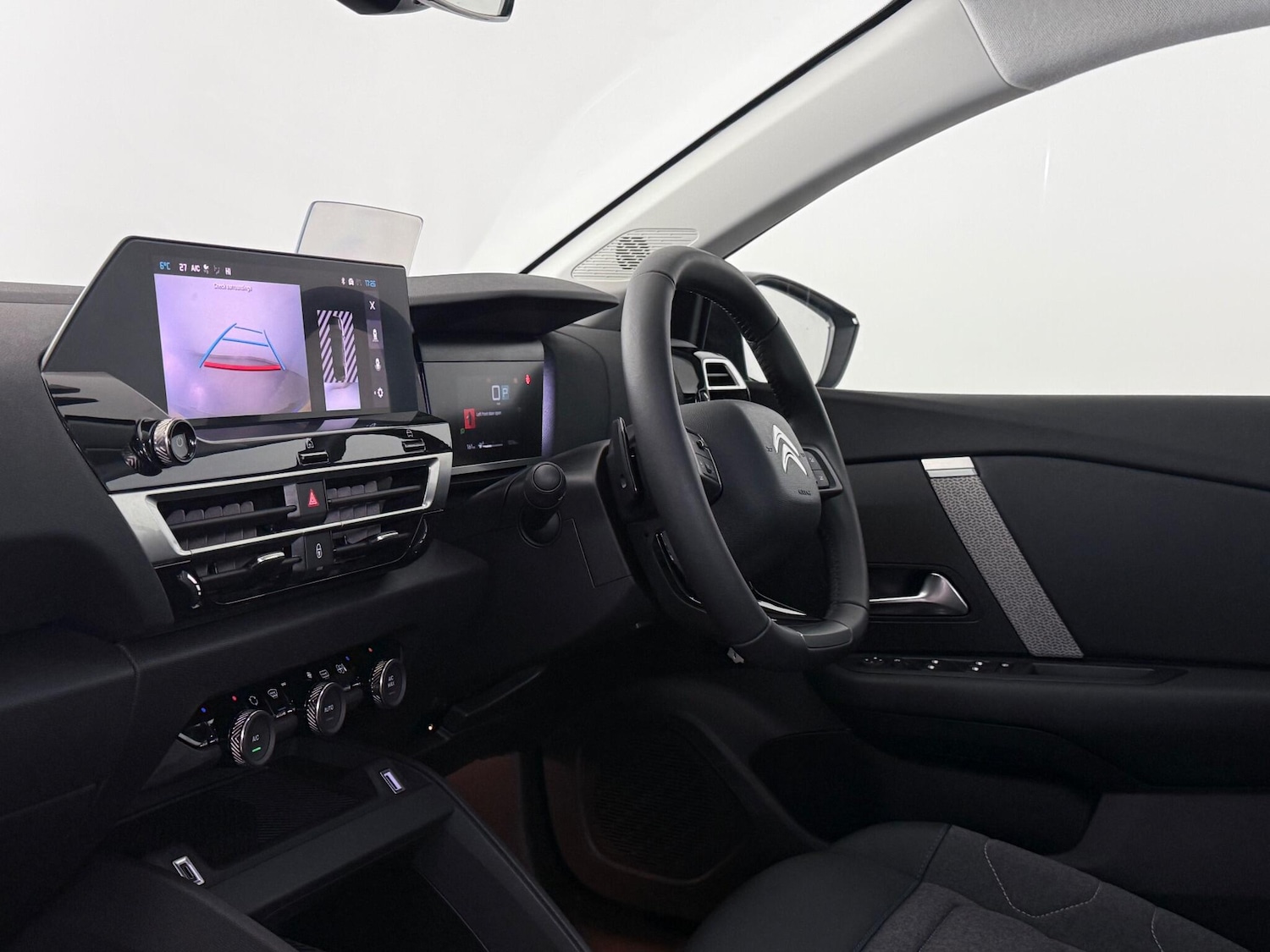 Used Mercedes-Benz GLA 2017 for sale - 77182611: Photo 17