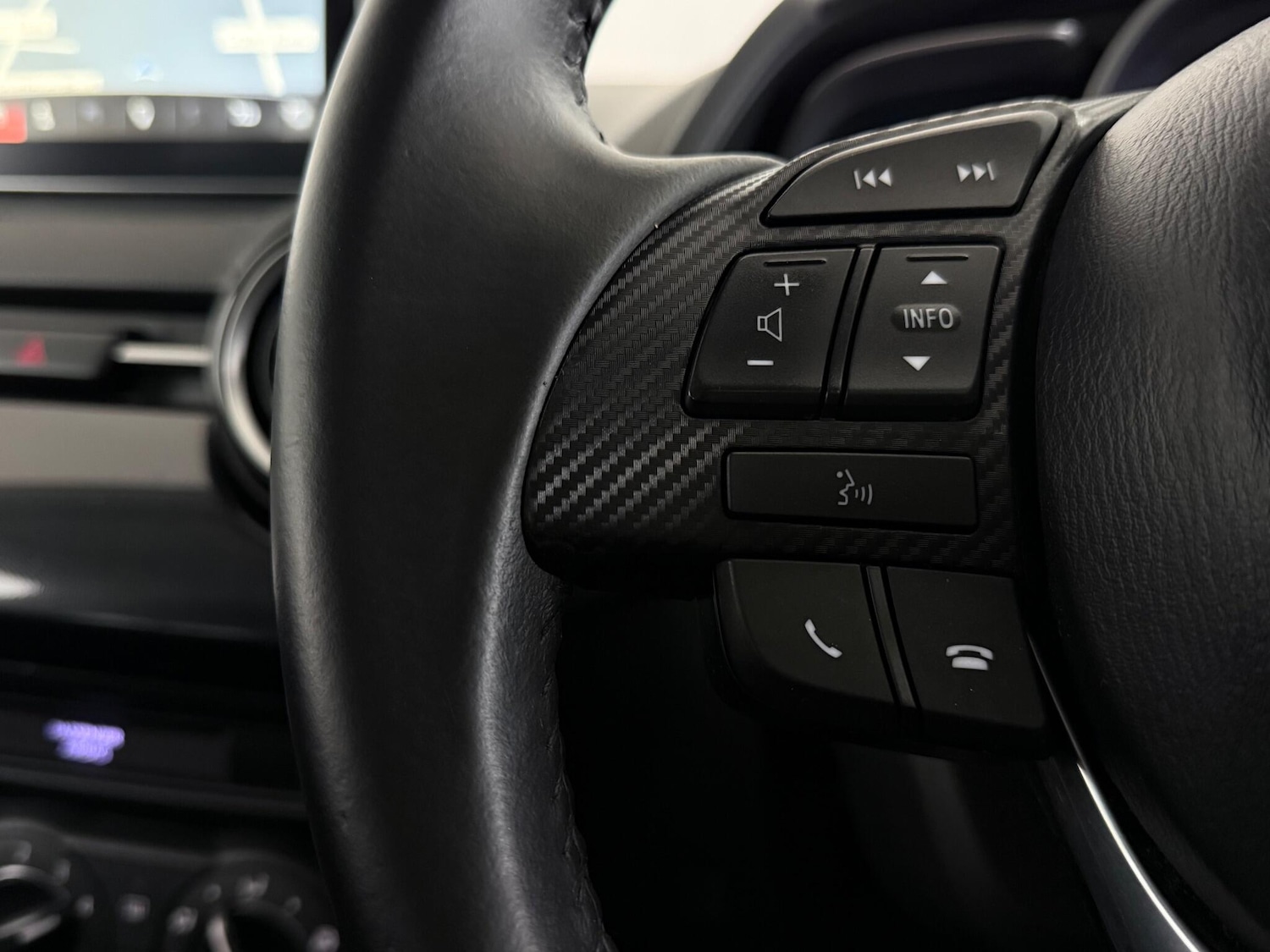 Used Mazda Mazda2 2016 for sale - 77246601: Photo 16