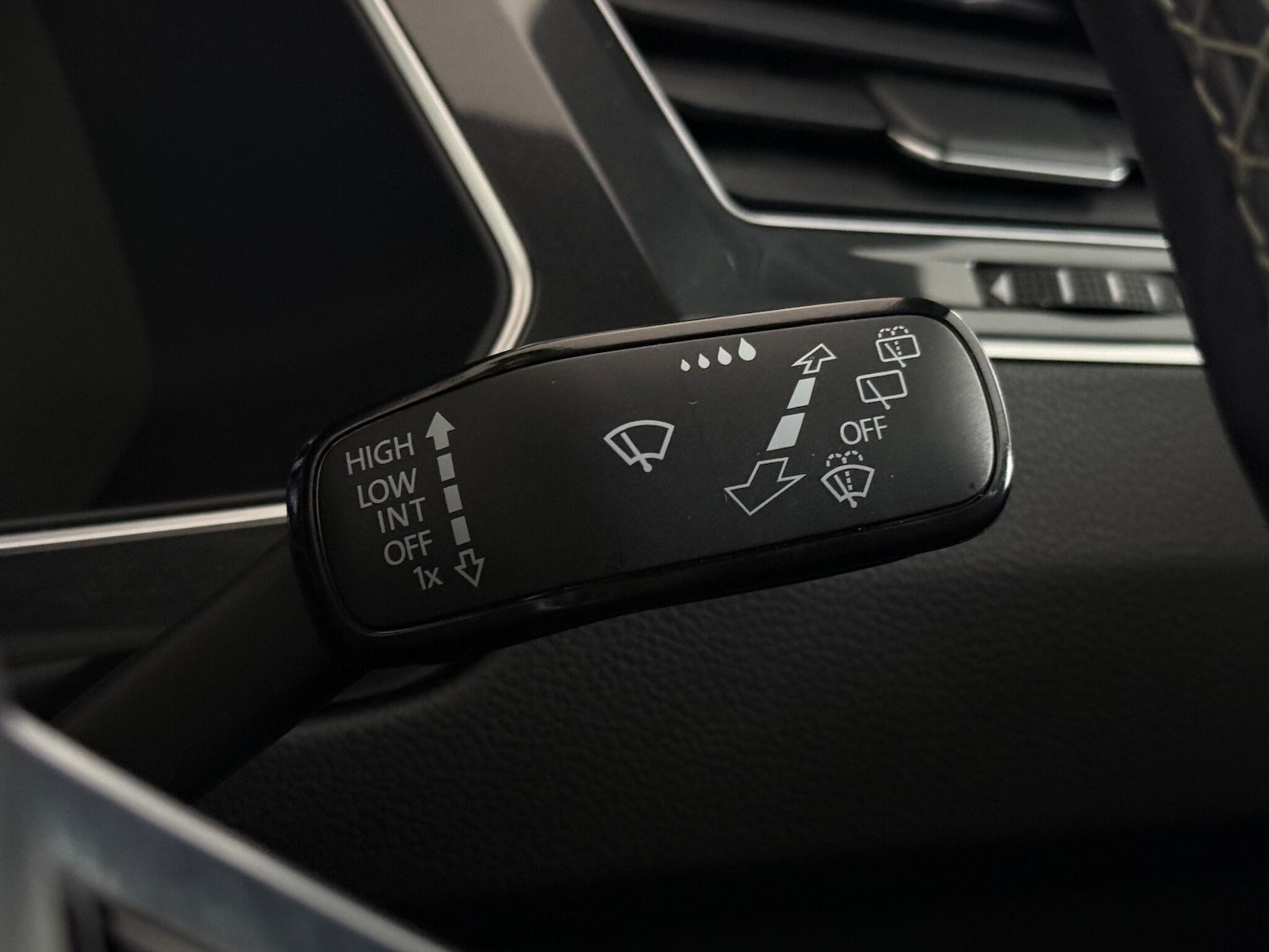 Used Volkswagen Tiguan 2016 for sale - 76467086: Photo 27