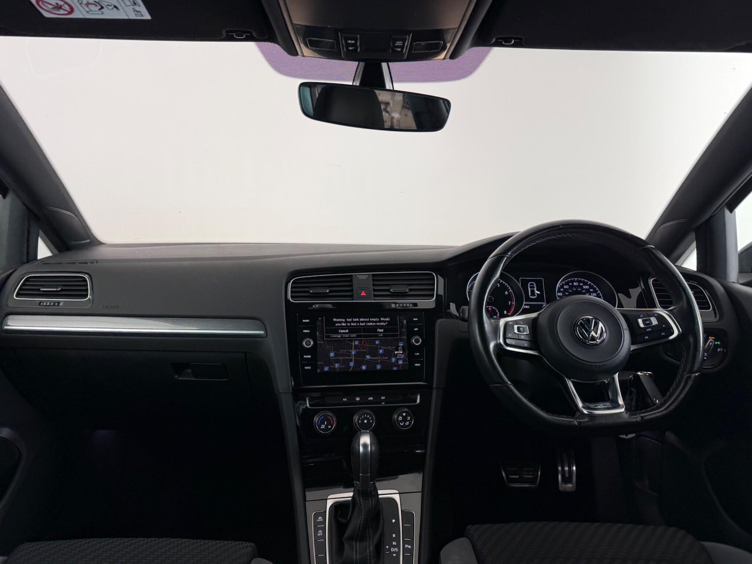 Used Volkswagen Golf 2019 for sale - 77794469: Photo 16