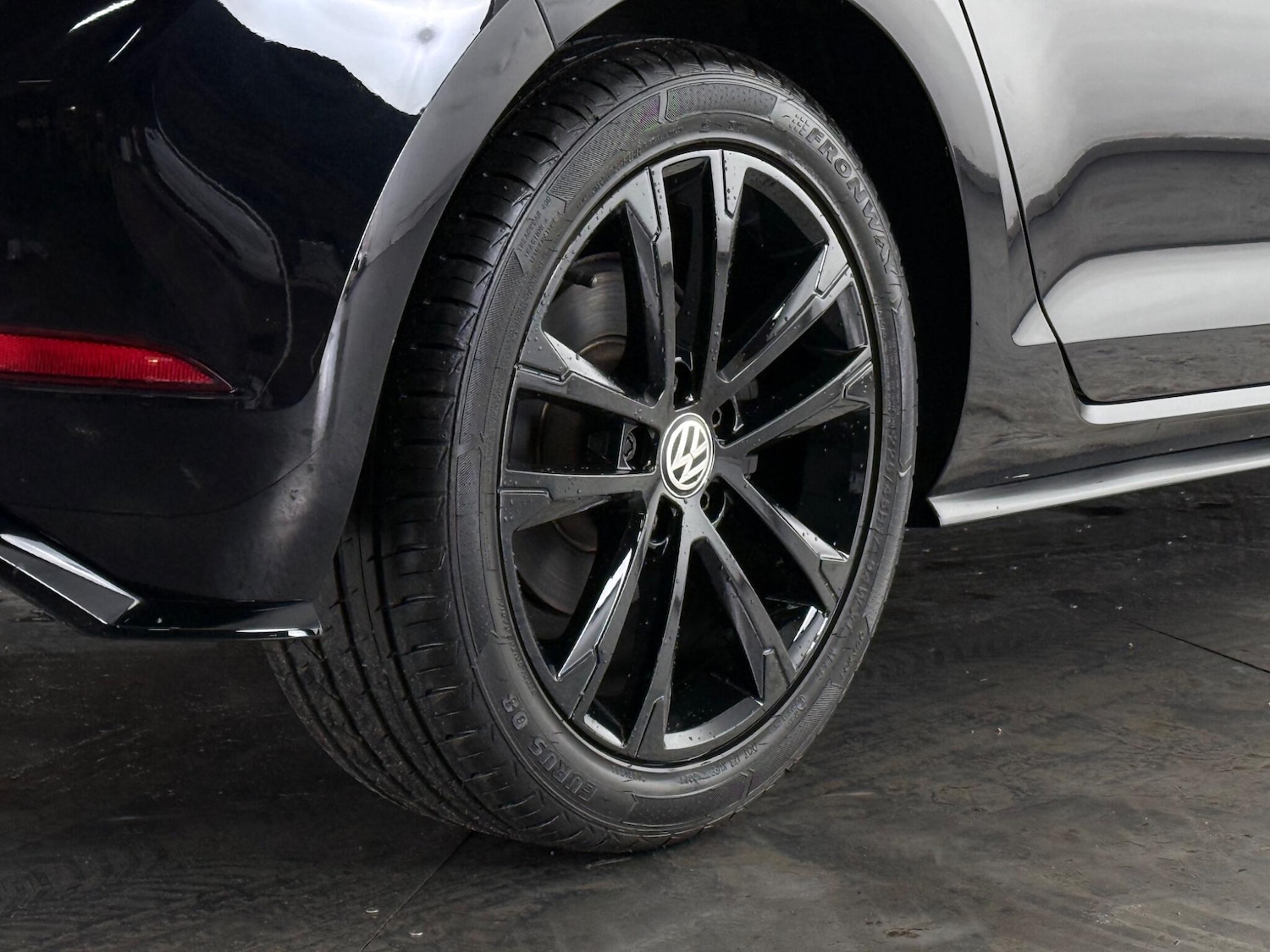 Used Volkswagen Golf 2019 for sale - 77794469: Photo 8