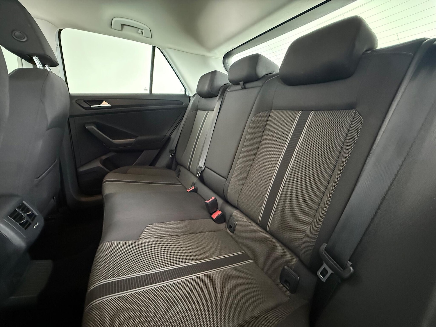 Used Volkswagen T-Roc 2018 for sale - 77243384: Photo 16