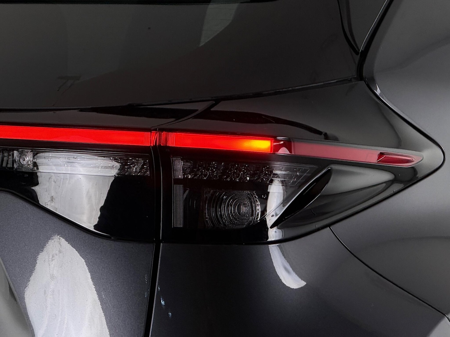 Used Toyota Yaris Cross 2024 for sale - 77222070: Photo 8