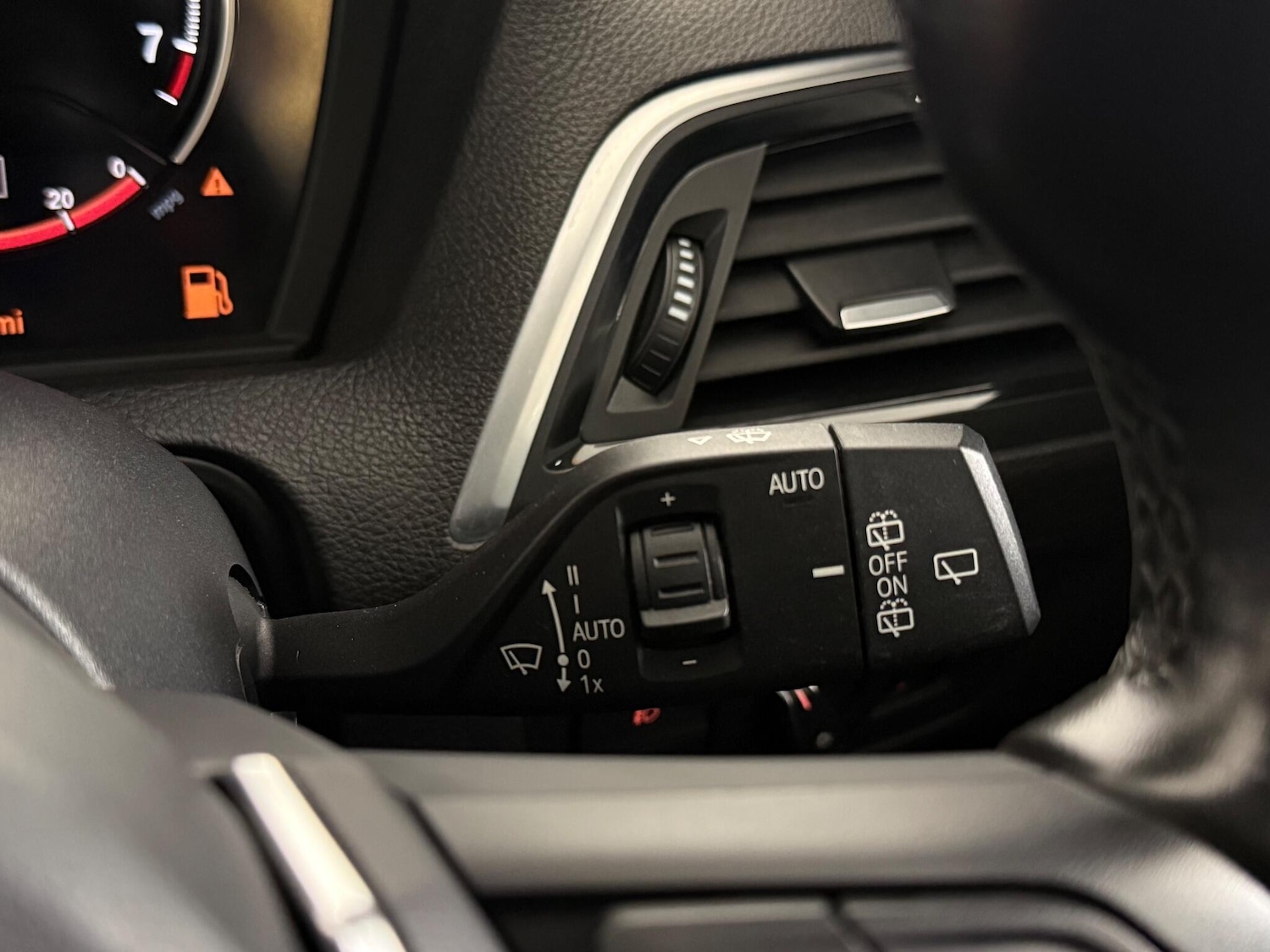 Used BMW 1 Series 2018 for sale - 77066851: Photo 24