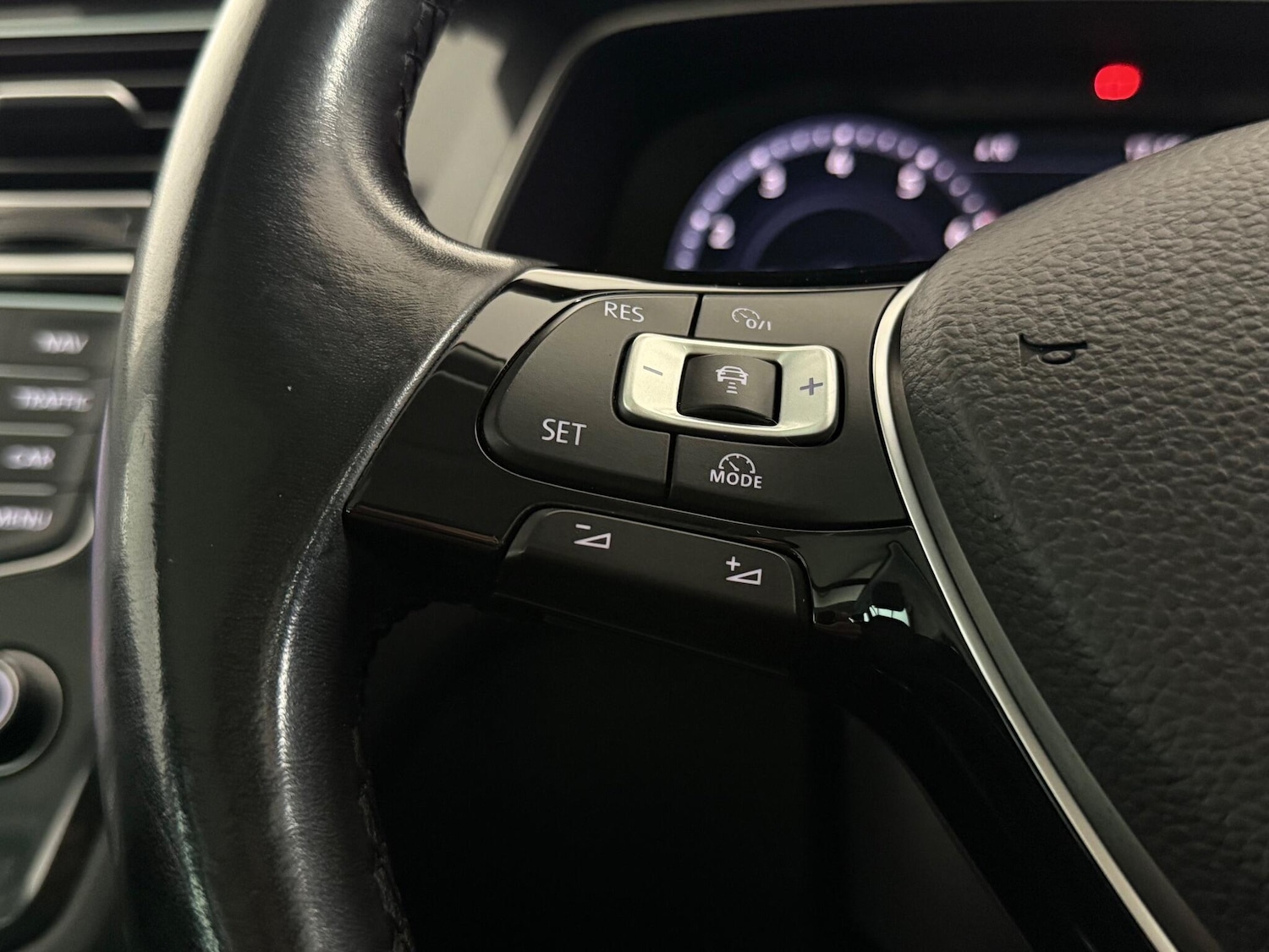 Used Volkswagen Tiguan 2017 for sale - 77260082: Photo 20