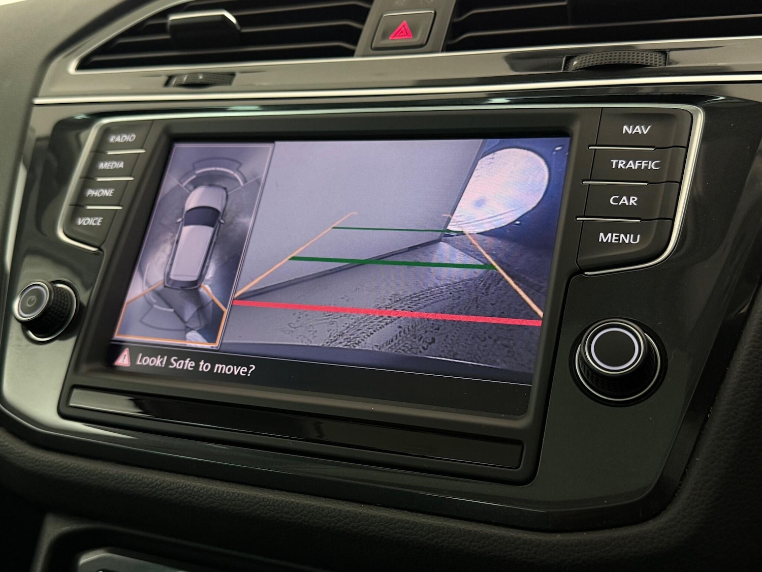 Used Volkswagen Tiguan 2017 for sale - 77260082: Photo 26