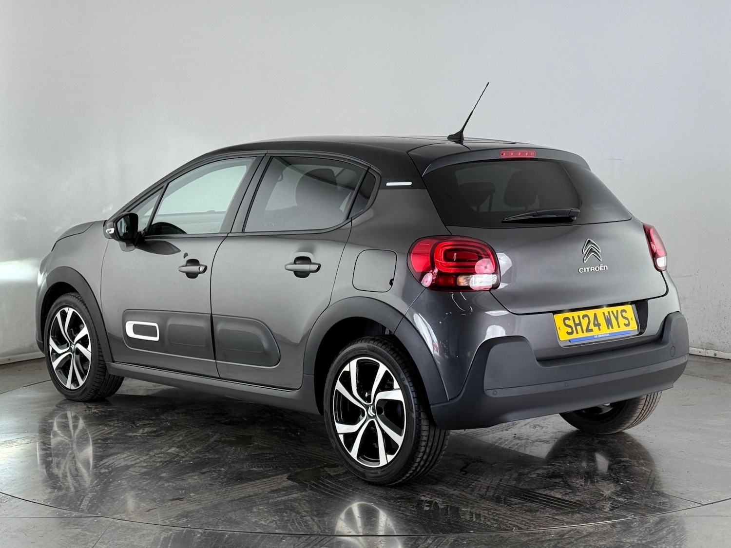 Used Citroen C3 2024 for sale - 76467276: Photo 5