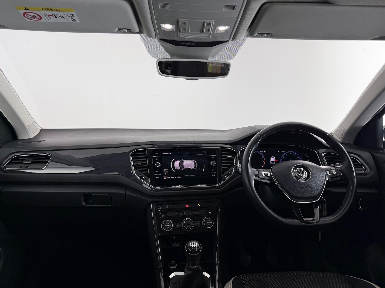 Used Volkswagen T-Roc 2018 for sale - 77280049: Photo 15