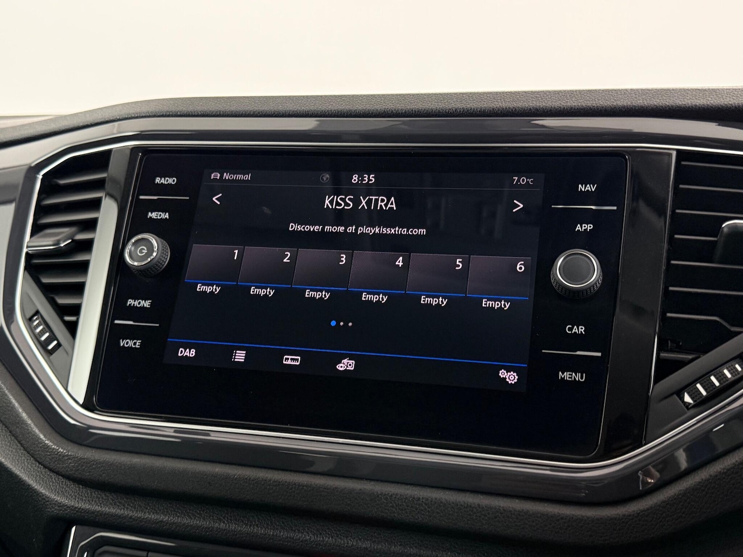 Used Volkswagen T-Roc 2018 for sale - 77280049: Photo 25