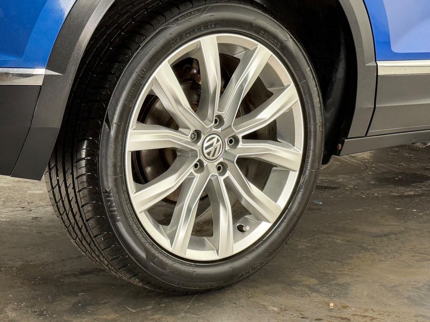 Used Volkswagen T-Roc 2018 for sale - 77280049: Photo 9