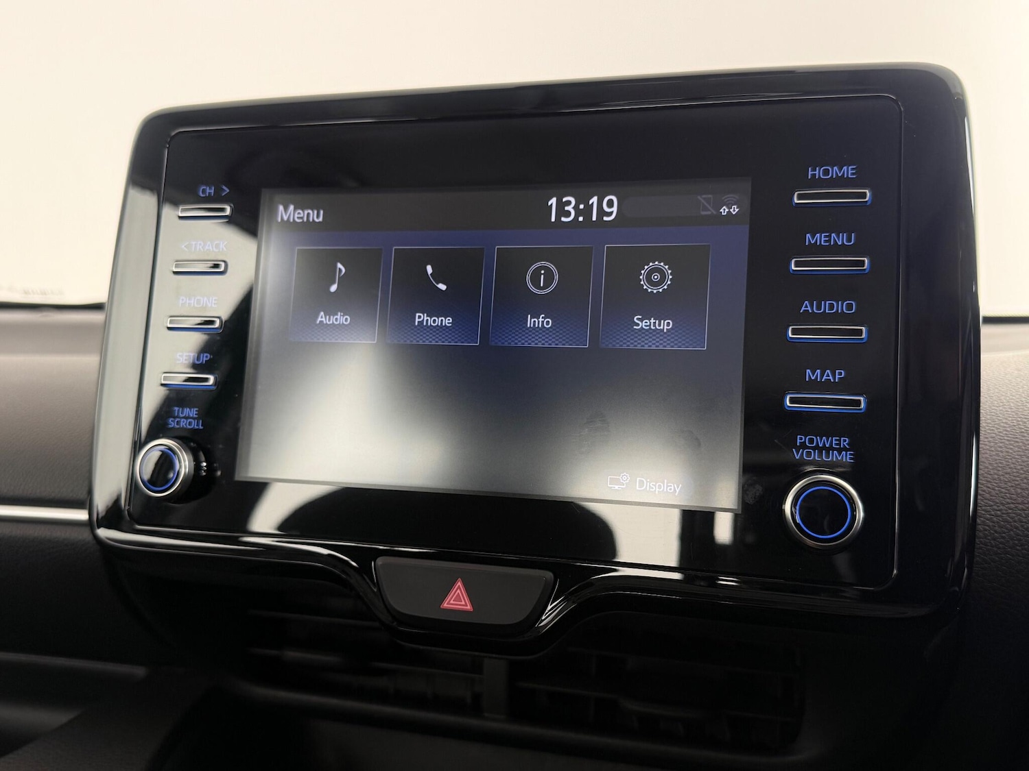 Used Toyota Yaris 2021 for sale - 77246864: Photo 23