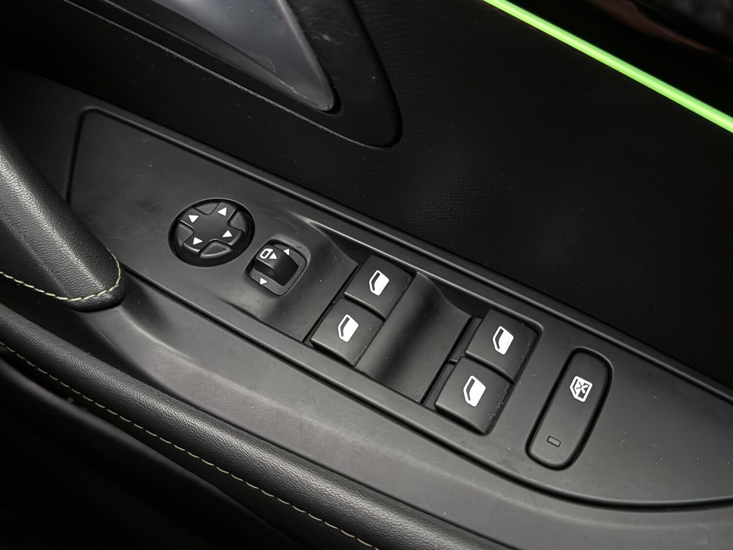 Used Peugeot 208 2022 for sale - 77418139: Photo 12