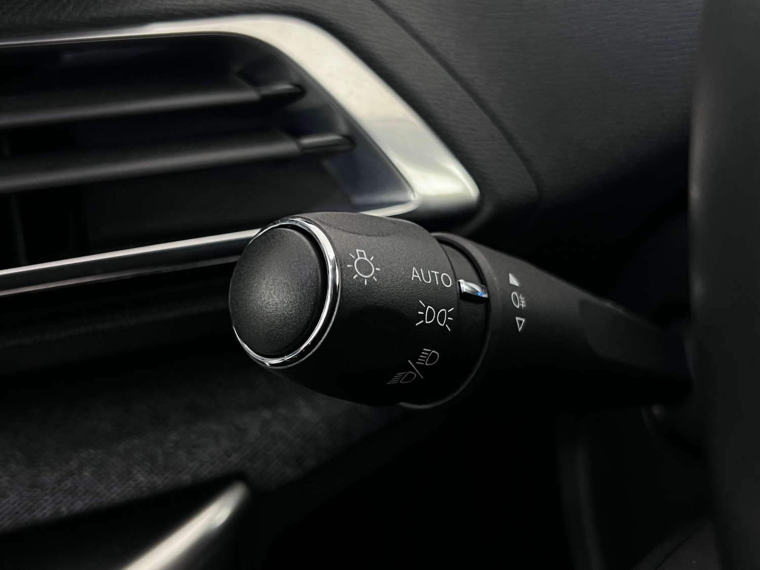 Used Peugeot 5008 2021 for sale - 77182588: Photo 19