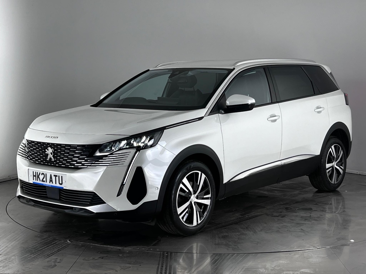 Used Peugeot 5008 2021 for sale - 77182588: Photo 3