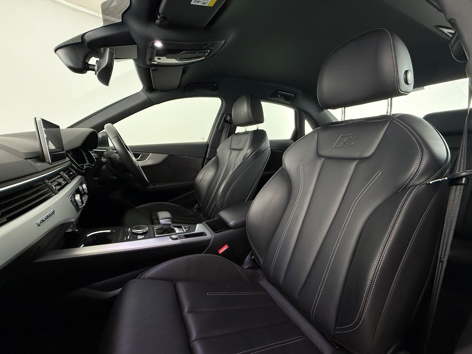 Used Audi A4 2018 for sale - 77109019: Photo 15