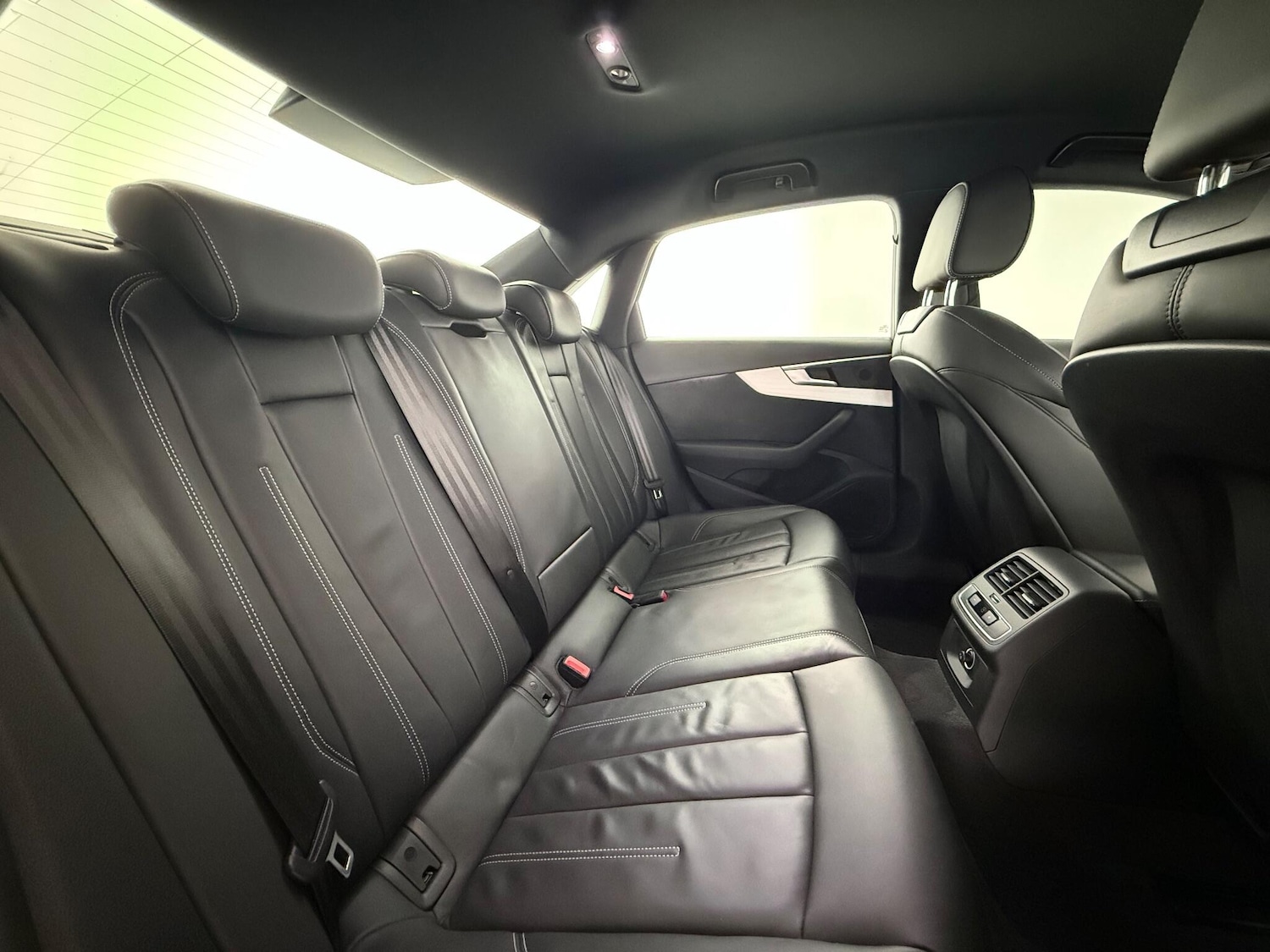 Used Audi A4 2018 for sale - 77109019: Photo 17