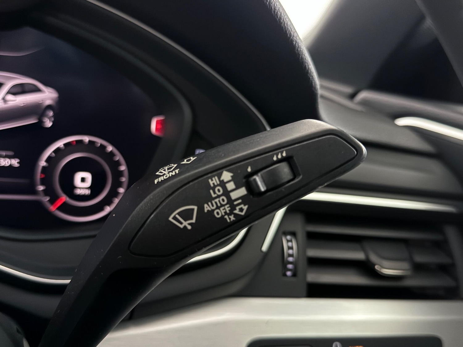 Used Audi A4 2018 for sale - 77109019: Photo 28