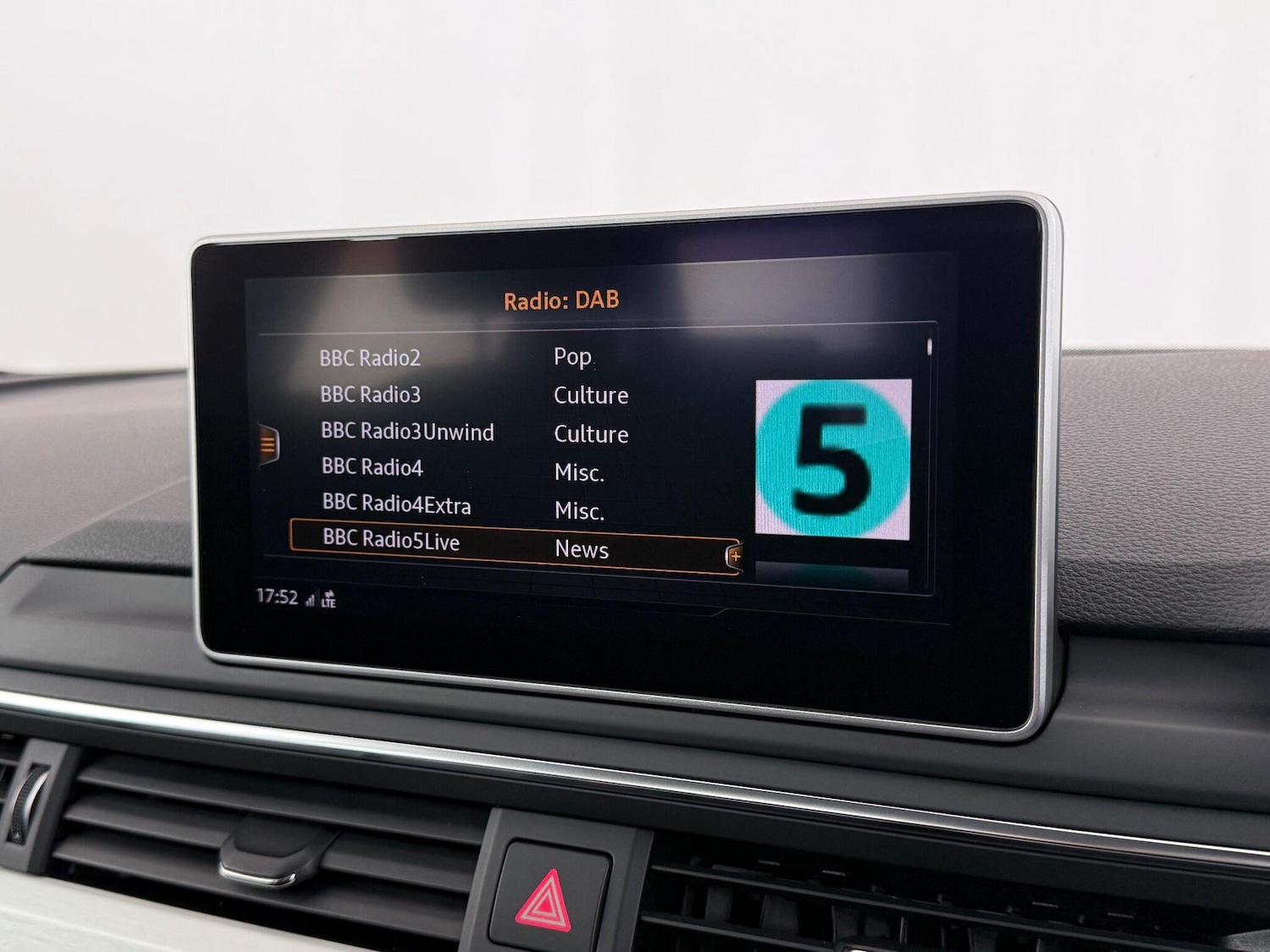 Used Audi A4 2018 for sale - 77109019: Photo 30