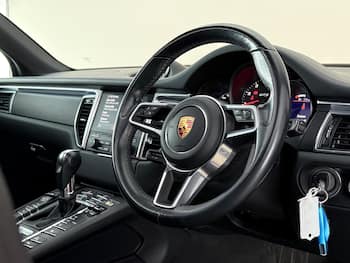Used Porsche Macan 2018 for sale - 79633113: Photo
