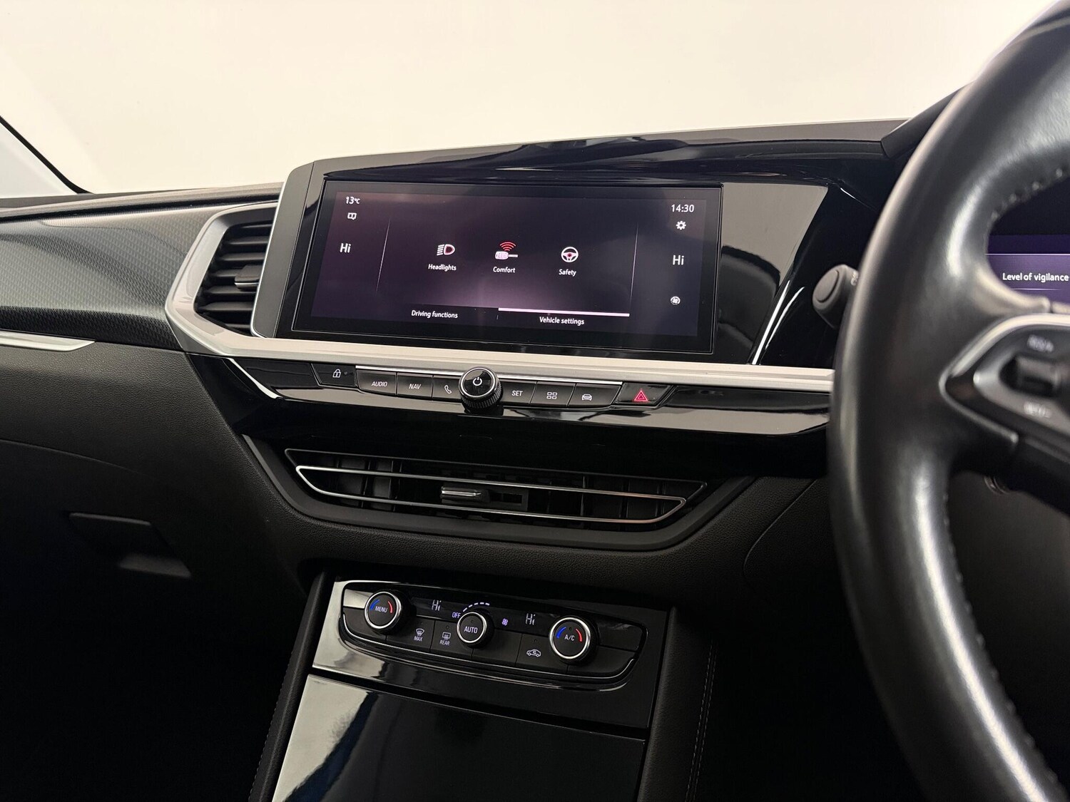 Used Vauxhall Grandland 2023 for sale - 76886091: Photo 43