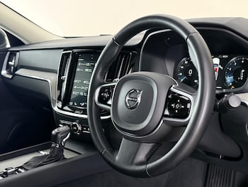 Used Volvo S60 2020 for sale - 79304423: Photo
