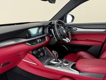 Used Alfa Romeo Stelvio 2021 for sale - 79413297: Photo
