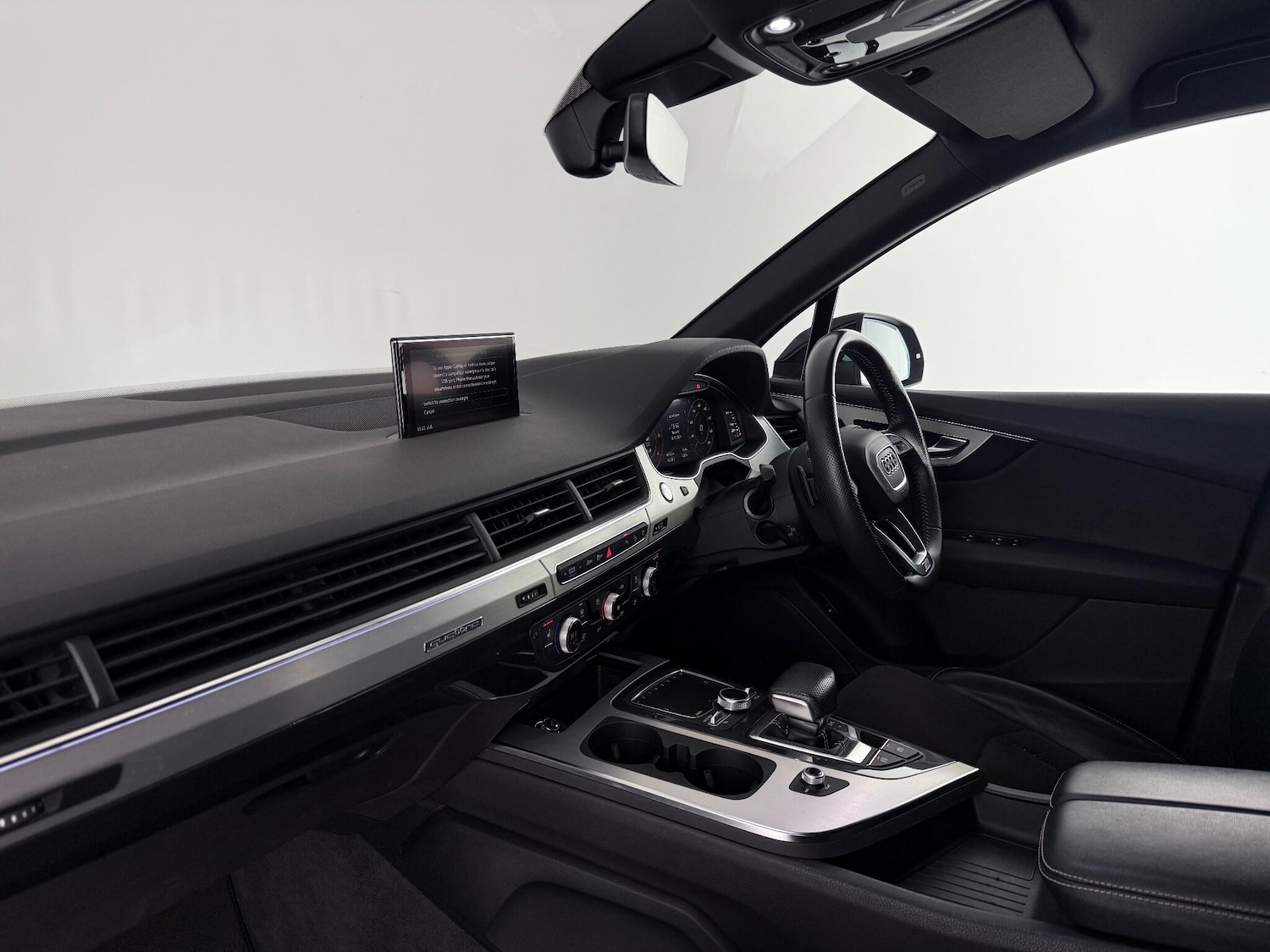 Used Audi Q7 2018 for sale - 76467122: Photo 19