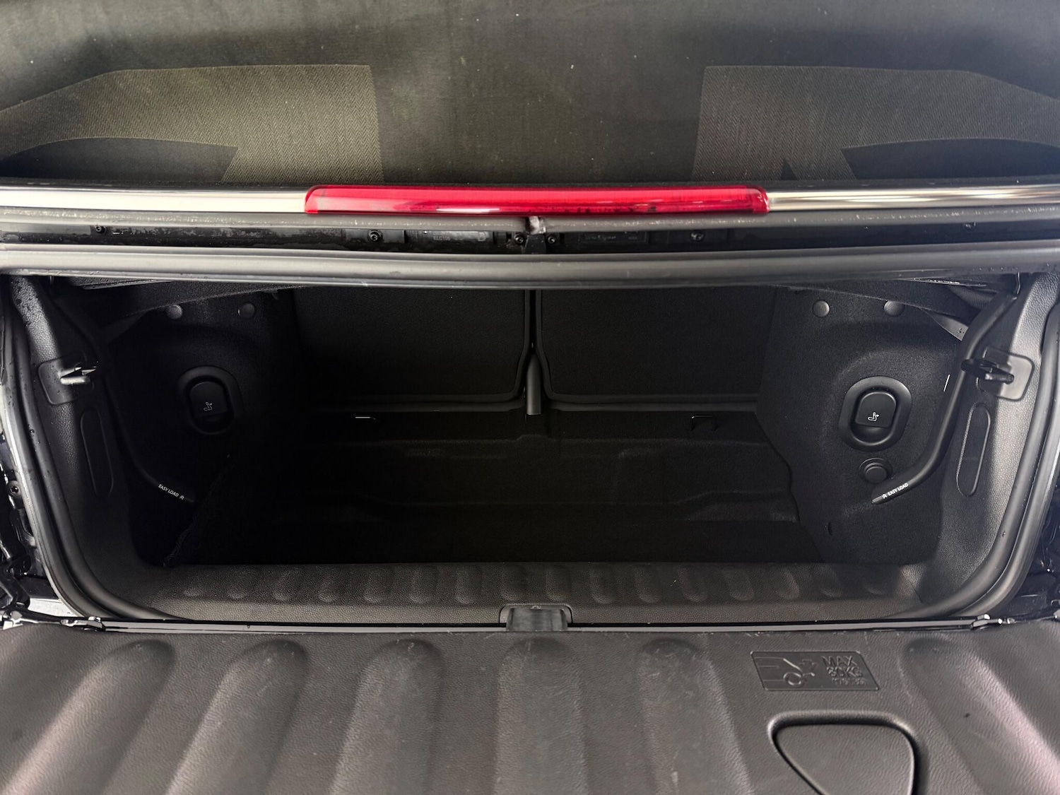 Used MINI Convertible 2021 for sale - 76466712: Photo 13