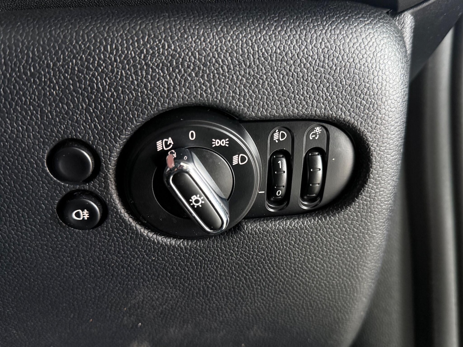 Used MINI Convertible 2021 for sale - 76466712: Photo 27