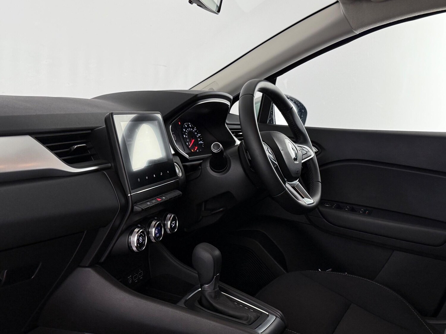 Used Renault Captur 2021 for sale - 76466938: Photo 17