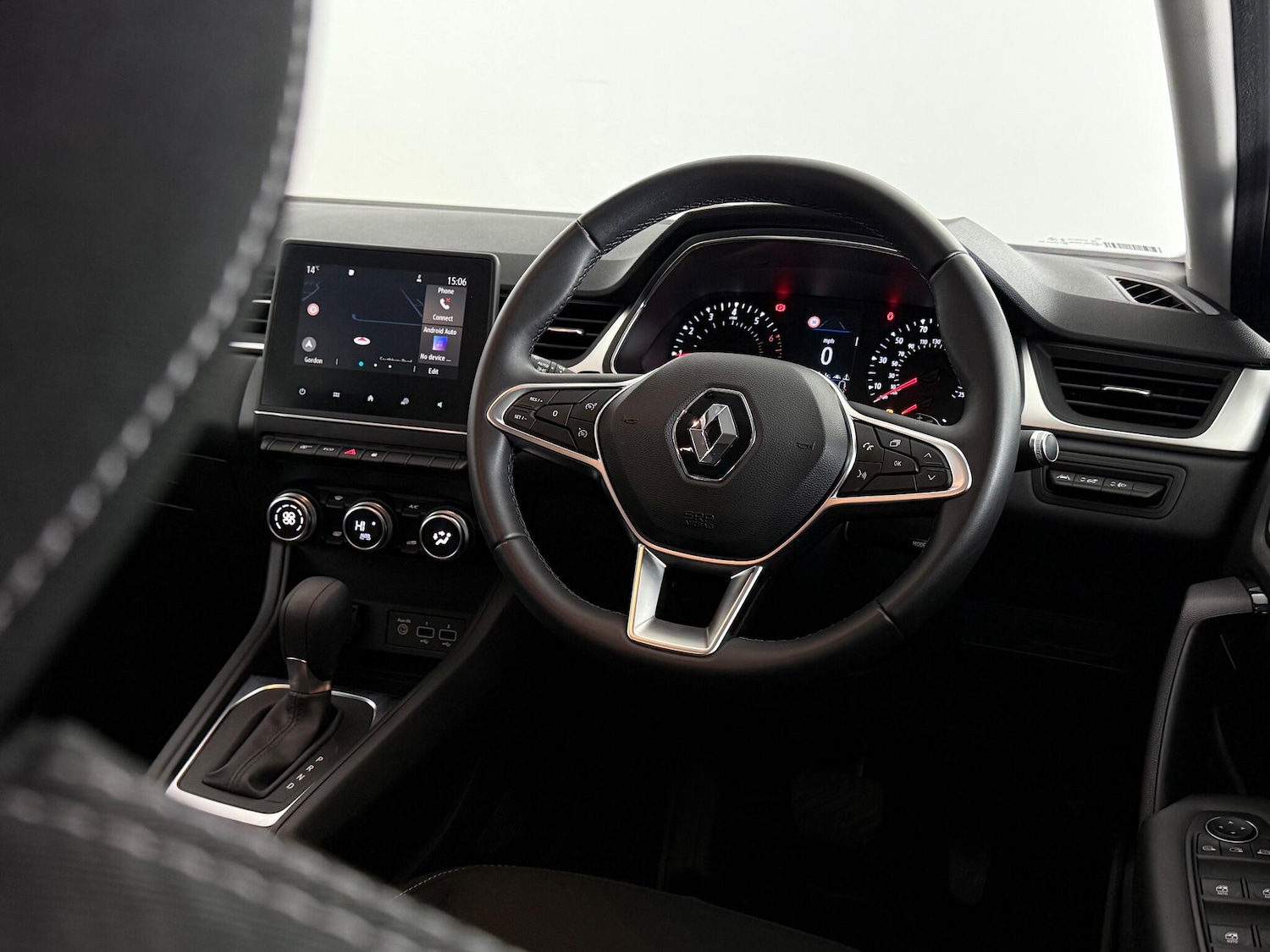 Used Renault Captur 2021 for sale - 76466938: Photo 22