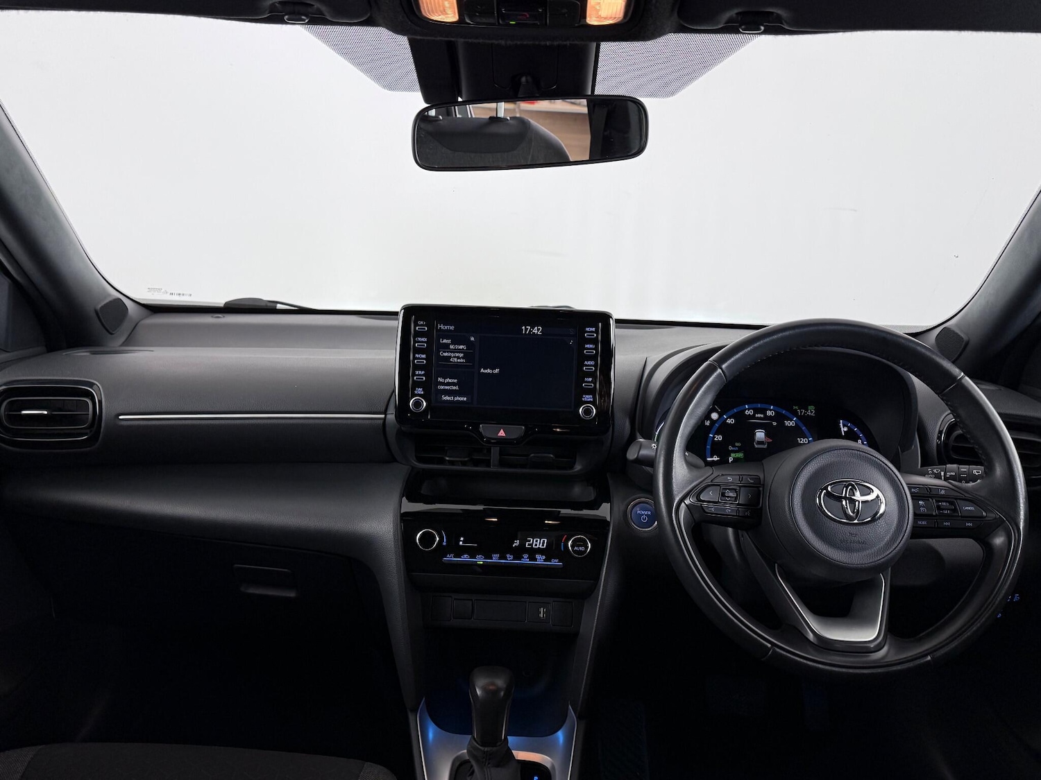 Used Toyota Yaris Cross 2023 for sale - 77182898: Photo 16