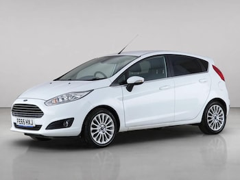 Used Ford Fiesta 2015 for sale - 79005219: Photo