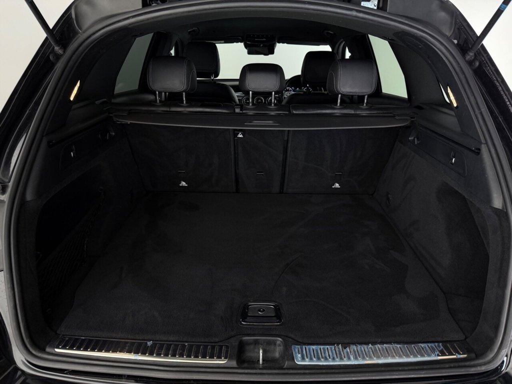 Used Mercedes-Benz GLC 2019 for sale - 76154462: Photo 13