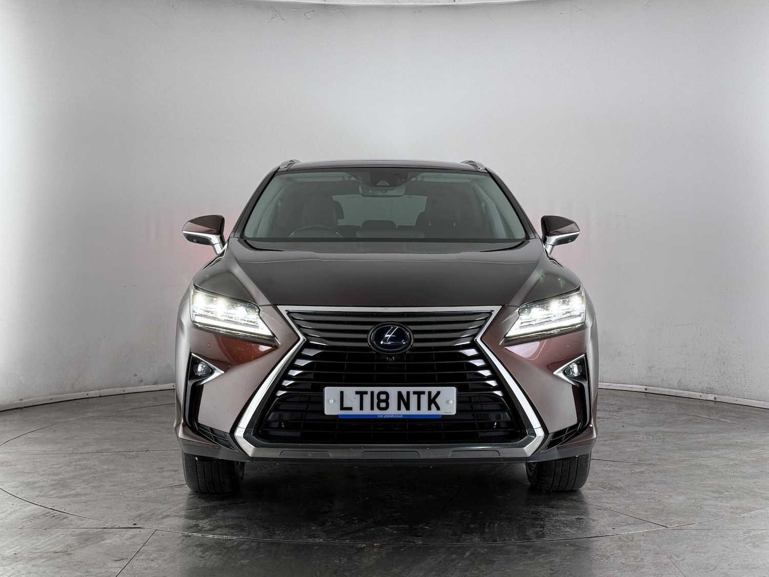 Used Lexus RX 2018 for sale - 77182334: Photo 2