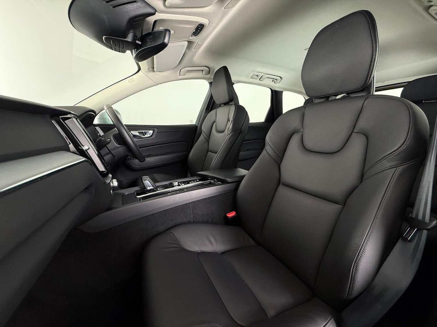 Used Volvo XC60 2020 for sale - 77222307: Photo 14