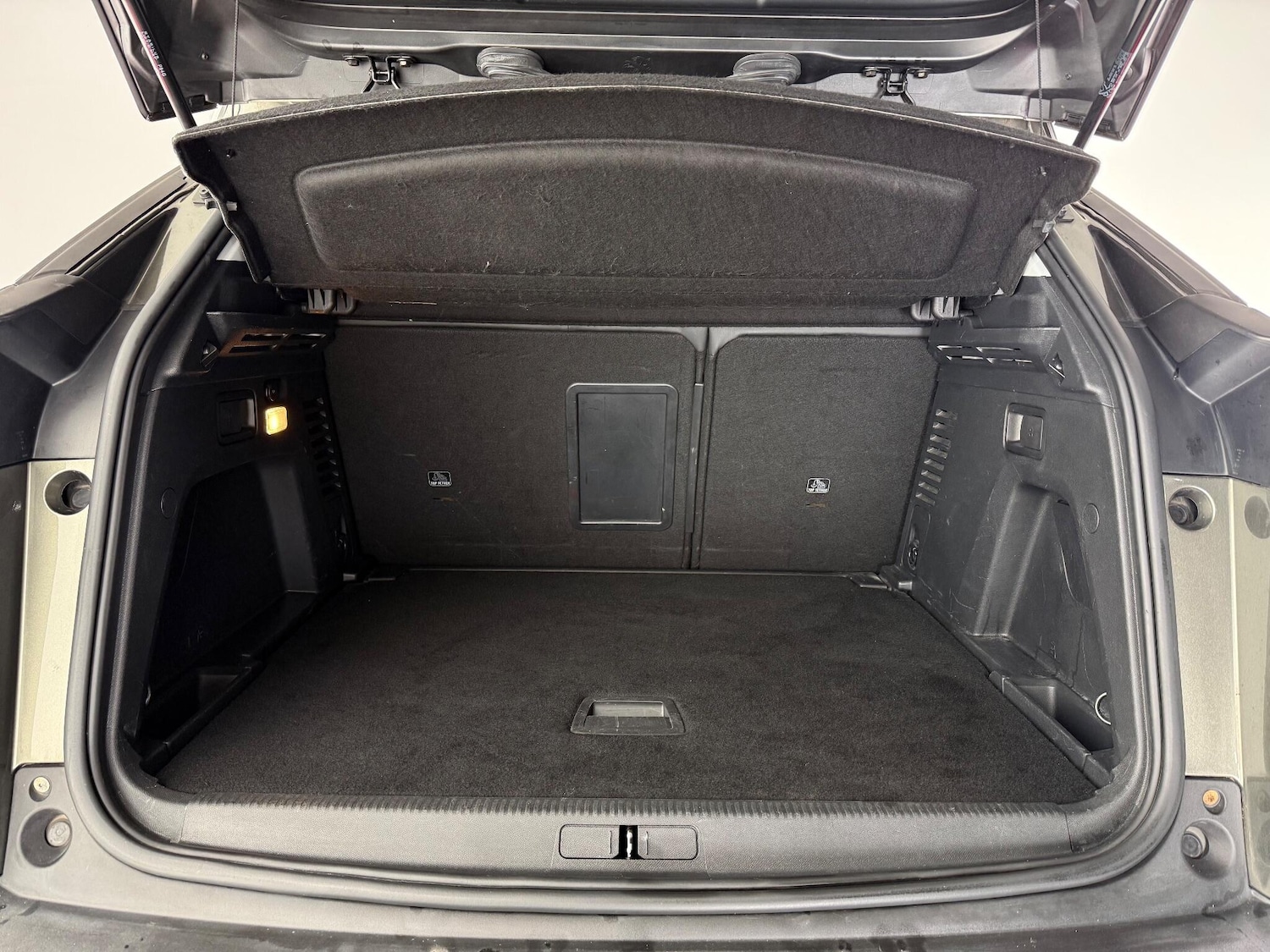 Used Peugeot 3008 2019 for sale - 77243294: Photo 10