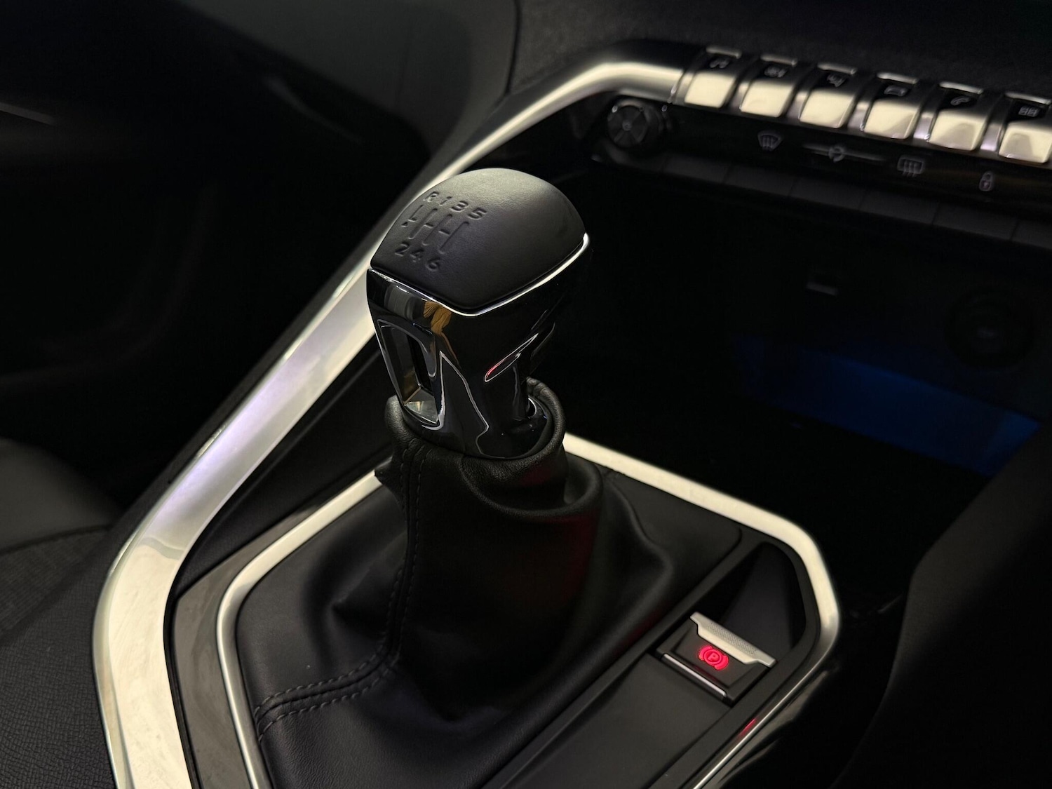 Used Peugeot 3008 2019 for sale - 77243294: Photo 36