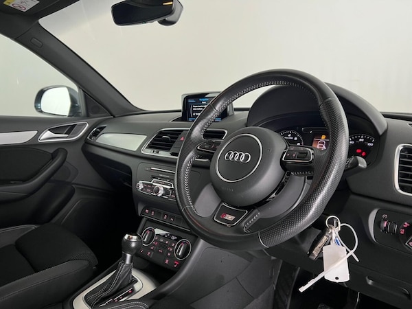 Used Audi Q3 2018 for sale - 76009970: Photo 14
