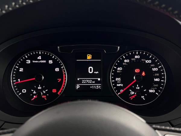 Used Audi Q3 2018 for sale - 76009970: Photo 23