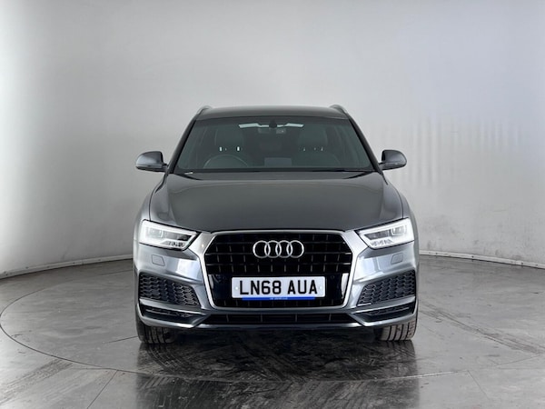 Used Audi Q3 2018 for sale - 76009970: Photo 4