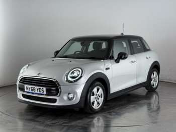 Used MINI Hatch 2019 for sale - 74930689: Photo