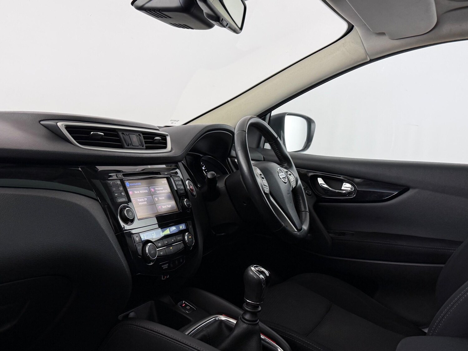 Used Nissan Qashqai 2017 for sale - 77490547: Photo 12