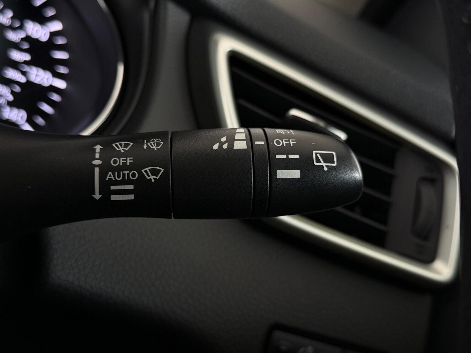 Used Nissan Qashqai 2017 for sale - 77490547: Photo 17